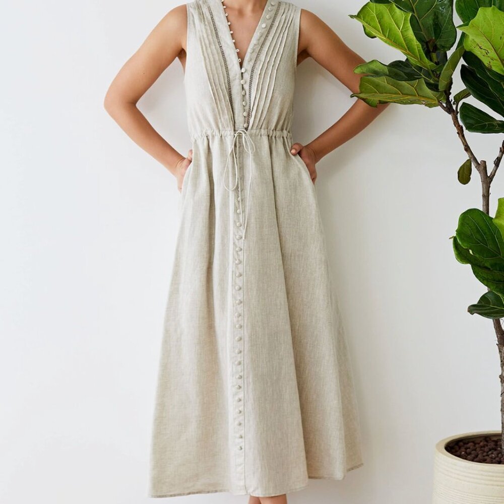 CHICWISH - V-Neck Buttoned Sleeveless Dress in Linen - XS